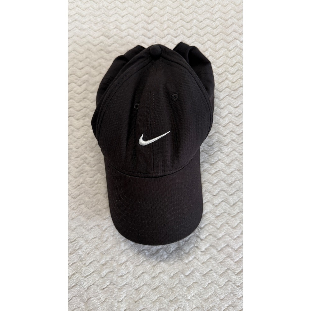 Nike Heritage86 Black Adjustable Baseball Cap Hat Embroidered Swoosh S/M